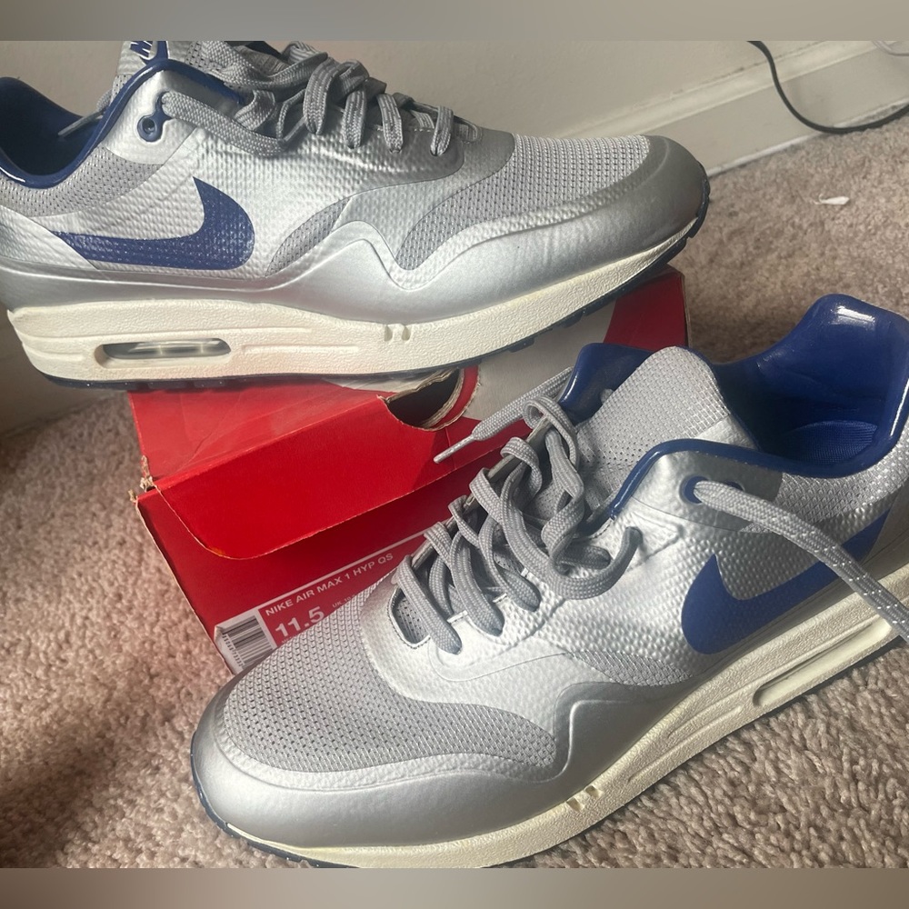 Nike Airmax 1.   Limited Edition.